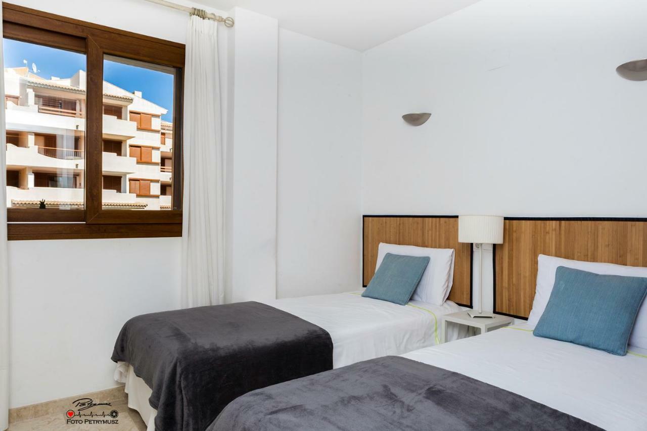 Apartamento "Blue" Muy Cerca Del Mar Торевьиа Экстерьер фото